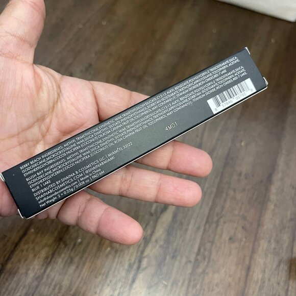 Shaina B Miami 2 New Lip Liners - Picture 3 of 7